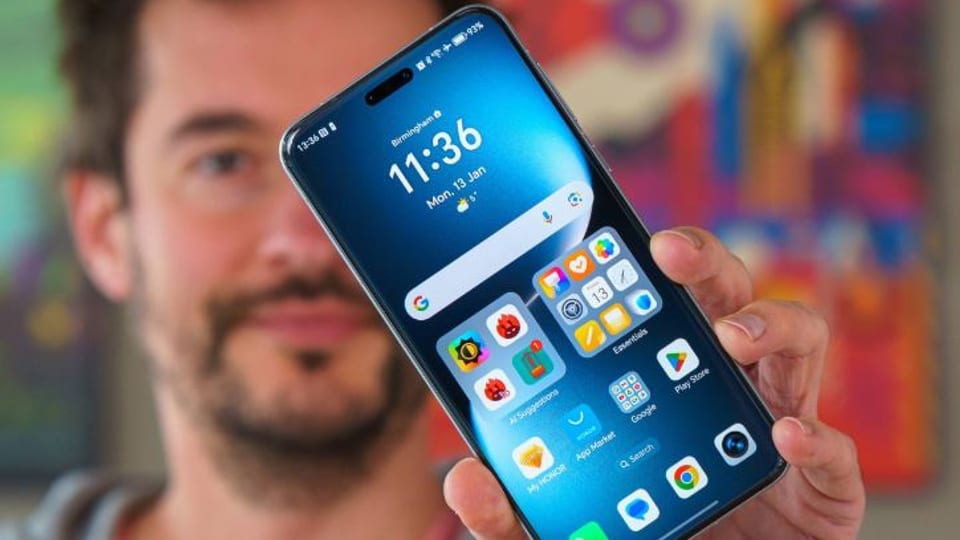 آنر باز هم درخشید: Honor Magic7 Pro گوشی رسمی جام جهانی Esport 2025