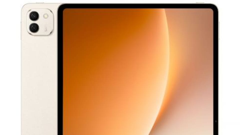 آنر با دو محصول قدرتمند درخشید: معرفی MagicPad 3 Pro و Watch 5 Pro با ویژگی‌های خیره‌کننده