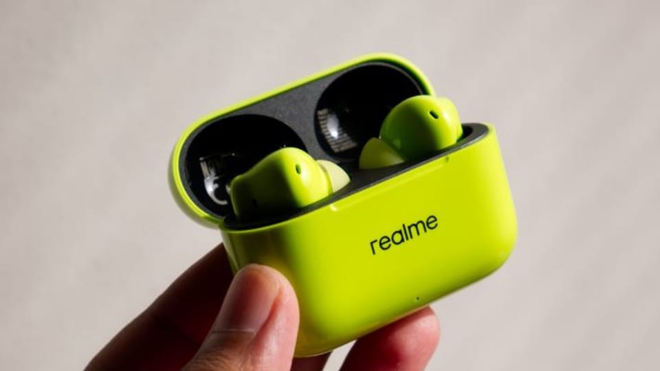 بررسی Realme Buds T200؛ هدفون بیسیم اقتصادی با کیفیت صدای شگفتانگیز