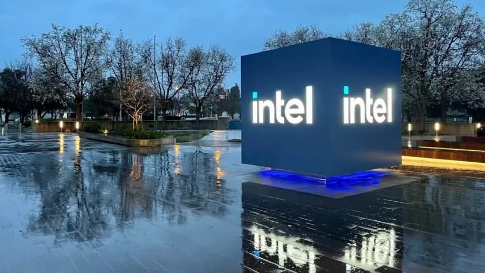 تأکید اینتل بر عرضه به موقع پردازنده‌های Panther Lake؛ شایعات رد شد