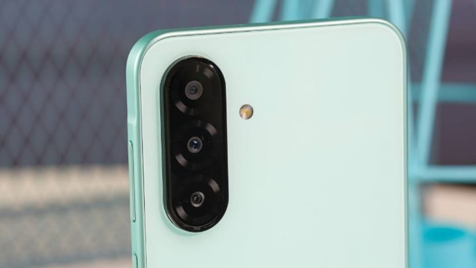 خبر خوش برای کاربران سامسونگ | انتشار آپدیت پایدار One UI 8 برای Galaxy A26