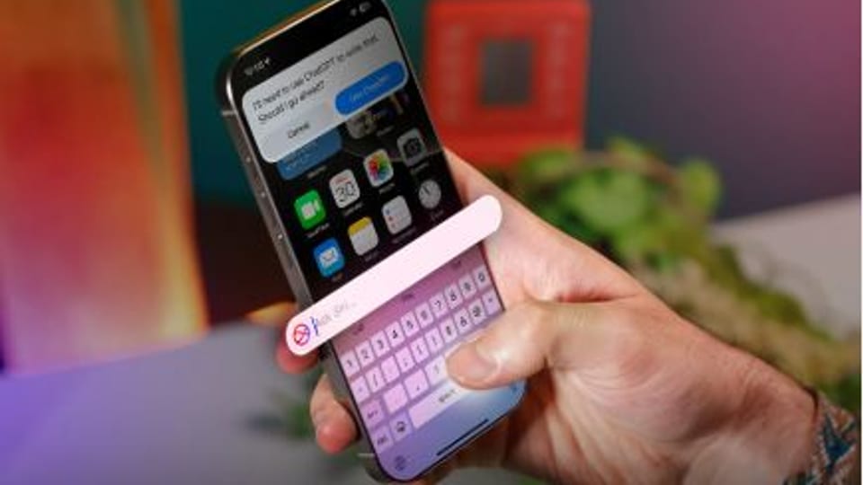 دسترسی Apple Intelligence آسان‌تر از همیشه: پشتیبانی از زبان‌های بیشتر و ورود به مناطق جدید!