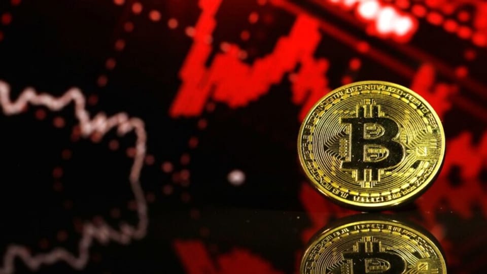 زلزله در بازار ارزهای دیجیتال؛ سقوط آزاد بیت‌کوین و تبخیر 450 میلیارد دلار