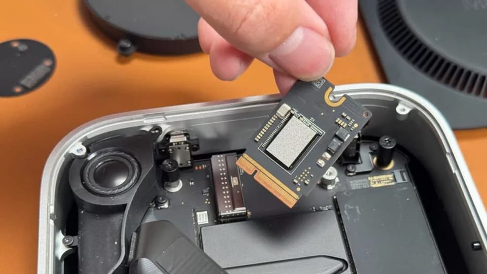 مک مینی M4: کالبدشکافی نشان داد SSD قابل تعویض است