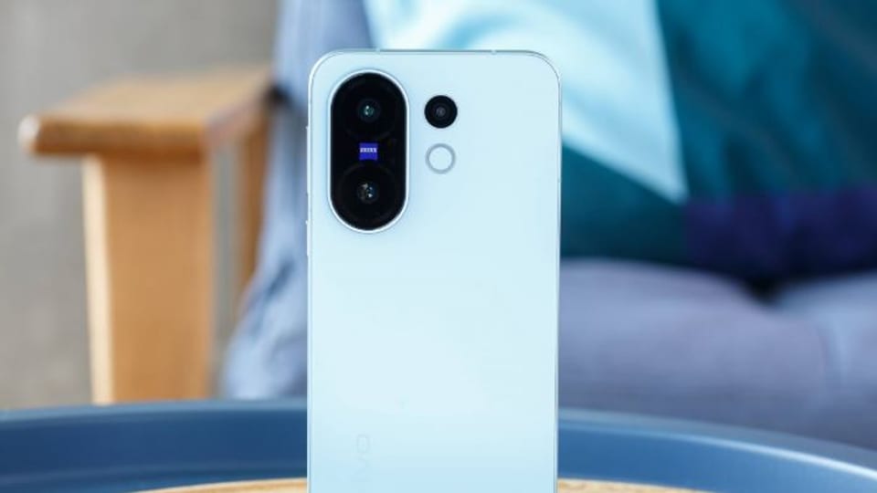 ویوو X200T؛ پرچمداری با قیمت اقتصادی در راه بازار
