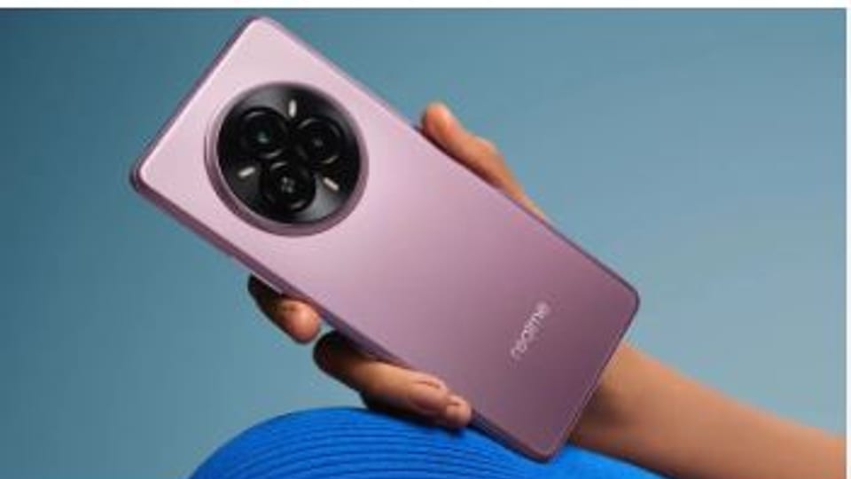 پیش از رونمایی رسمی، اطلاعات بیشتری از Realme 15 منتشر شد