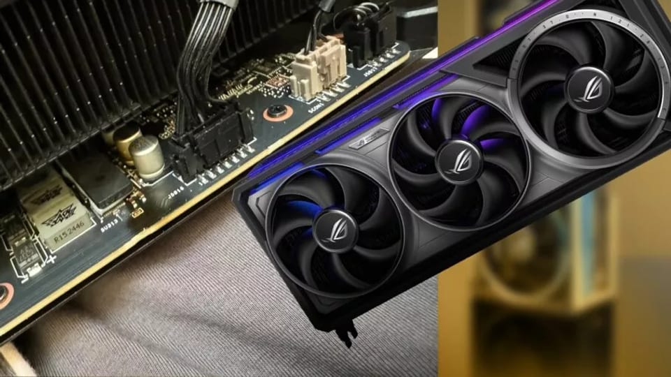 کاربر ردیت گزارش داد: کارت گرافیک Astral RTX 5090 من دچار حریق شد!
