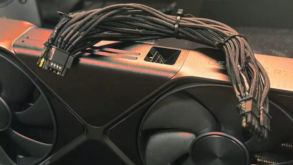 کانکتور RTX 5090 انویدیا دوباره ذوب میشود!