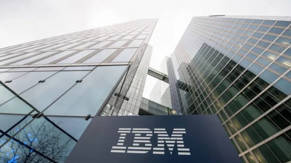 IBM با سرمایه‌گذاری ۱۵۰ میلیارد دلاری، تحول عظیم در فناوری آمریکا ایجاد می‌کند!