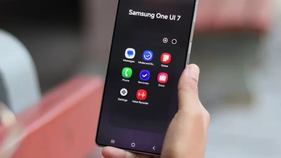 One UI 7 برای گوشیهای قدیمیتر سامسونگ با تأخیر مواجه شد؛ احتمال حذف One UI 7.1