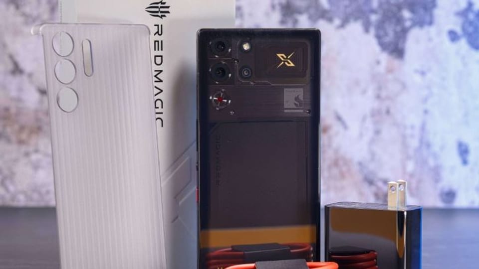 RedMagic 10S Pro رونمایی شد: هیولای جدیدی که استانداردهای گیمینگ موبایل را بازتعریف میکند