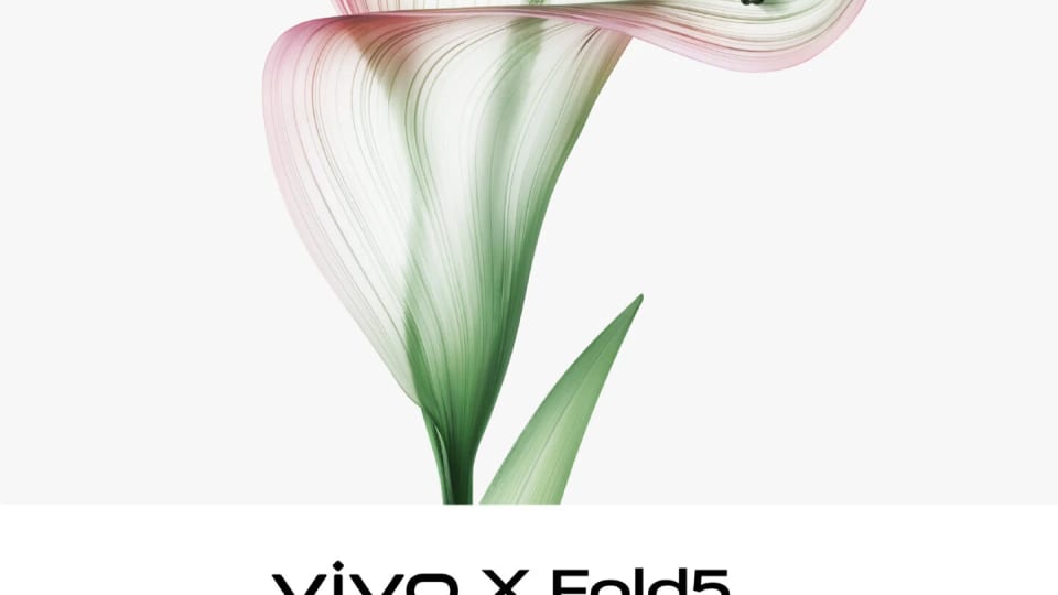 Vivo X Fold 5 رونمایی شد: نازک‌ترین و سبک‌ترین فولد بازار با سازگاری شگفت‌انگیز iOS