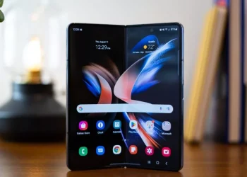سامسونگ از ساخت نسخه ارزان قیمت گلکسی زد فولد منصرف شد