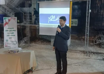 گام مهم در توسعه دولت الکترونیک با بازدید وزیر از پروژه ابر دولت مشهد