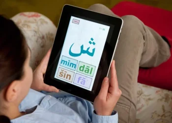 سریع‌ترین راه برای یادگیری زبان عربی با موبایل