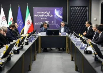 بازار نوآفرین با اولین عرضه اولیه، کار خود را آغاز کرد
