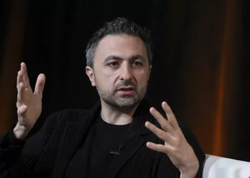 هوش جامع مصنوعی؛ رؤیایی که محقق شدنش حداقل یک دهه زمان می‌برد