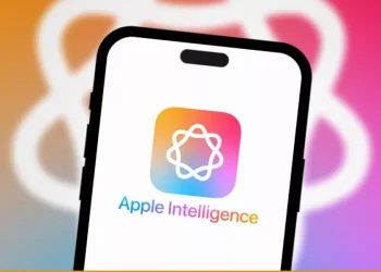 انقلاب هوش مصنوعی در آیفون: فعال‌سازی خودکار با iOS 18.3