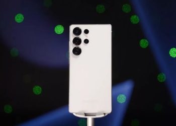 گلکسی S25 پلاس و اولترا: شارژ سریع و آسان