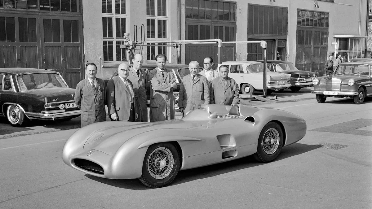 مرسدس بنز W196 Stromlinienwagen دومین خودروی گران قیمت در جهان شد
