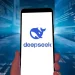 اپلیکیشن DeepSeek در آیفون اطلاعات کاربران را بدون رمزنگاری به سرورهای خود ارسال می‌کند