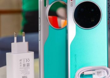 Tecno Camon 40 Premier - جعبه‌گشایی و بررسی یک میان‌رده حرفه‌ای با امکانات فوق‌العاده