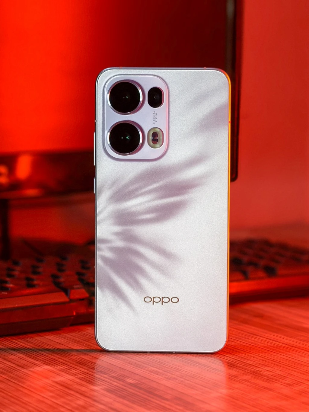 طراحی انقلابی Oppo Reno14: باریکترین گوشی بازار با مقاومت نظامی!