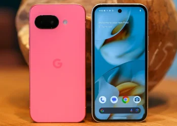 نظرسنجی: واکنش کاربران به قیمت Google Pixel 9a – آیا این گوشی ارزش خرید دارد؟