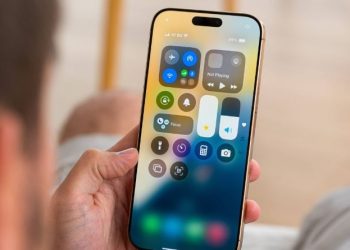 رونمایی از CMF Phone 2 Pro در هند: شارژر همراه گوشی، هدیه ویژه Nothing