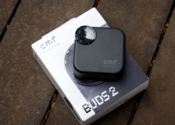 CMF Buds 2 در مقابل مدل پلاس: آیا این میان‌رده جدید ناتینگ، انتخاب بهتری است