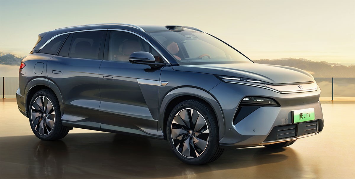 گلکسی واچ تبدیل به کلید دیجیتال خودرو توسط BYD شد