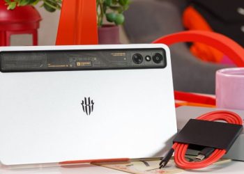جعبه‌گشایی RedMagic Astra: تبلت گیمینگی که قدرت را به جیب شما می‌آورد