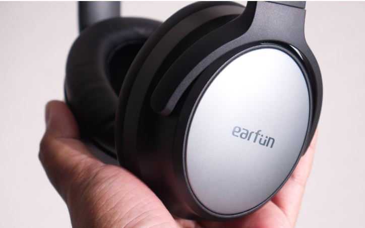 EarFun Tune Pro با باتری قدرتمند و قیمت ۷۰ دلاری؛ ارزش خرید دارد