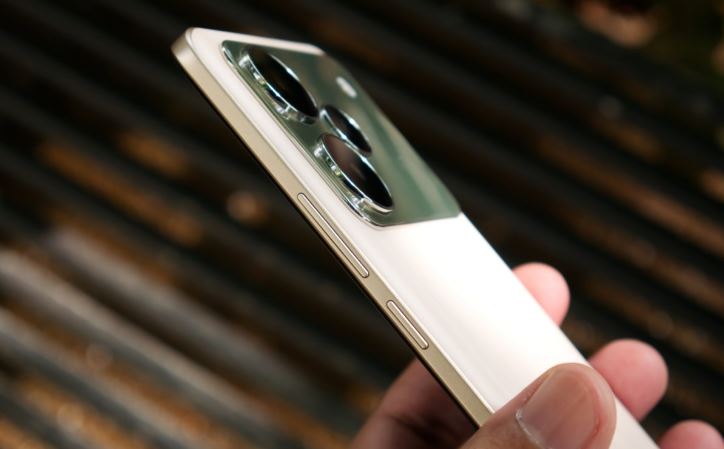 بررسی اولیه Realme P4 Pro؛ ترکیب قدرت و تصویر برای گیمرها