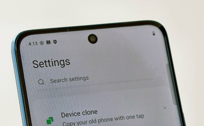 نگاه اولیه به ویوو V60 | میانردهای با دوربین و باتری قدرتمند