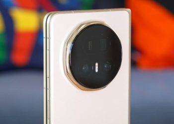 آنر ثبت‌نام آزمایش MagicOS 10 را آغاز کرد؛ تجربه‌ای پیش از عرضه رسمی