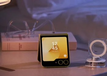 Gemini گوگل به Galaxy Z Flip 6 رسید؛ استفاده بدون نیاز به باز کردن گوشی ممکن شد