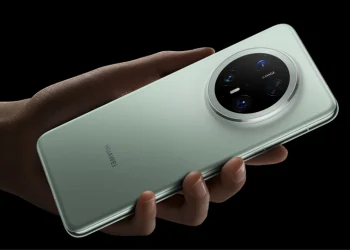 تصاویر واقعی Huawei Mate 80 فاش شد؛ آیا طراحی دوربین جدید آن را متمایز می‌کند
