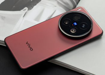 ویوو X300 Ultra تایید شد؛ گوشی عکاسی با باتری ۷۰۰۰ میلی‌آمپری و شارژ ۱۰۰ وات